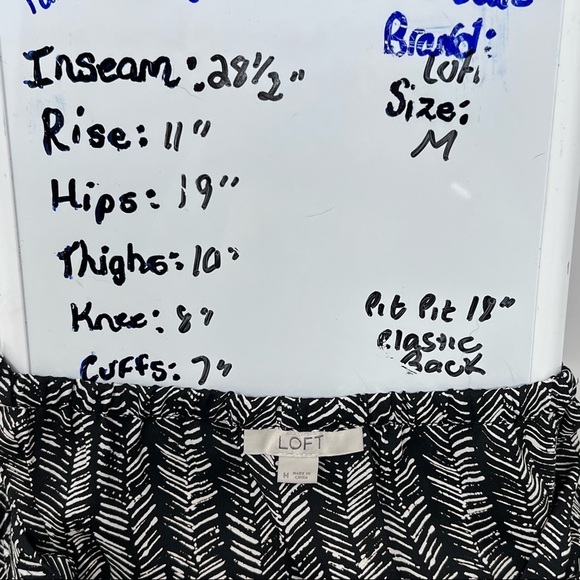 LOFT Black White Geometric Print Straight Neck Belted Jumpsuit Pockets Size M - Picture 7 of 11